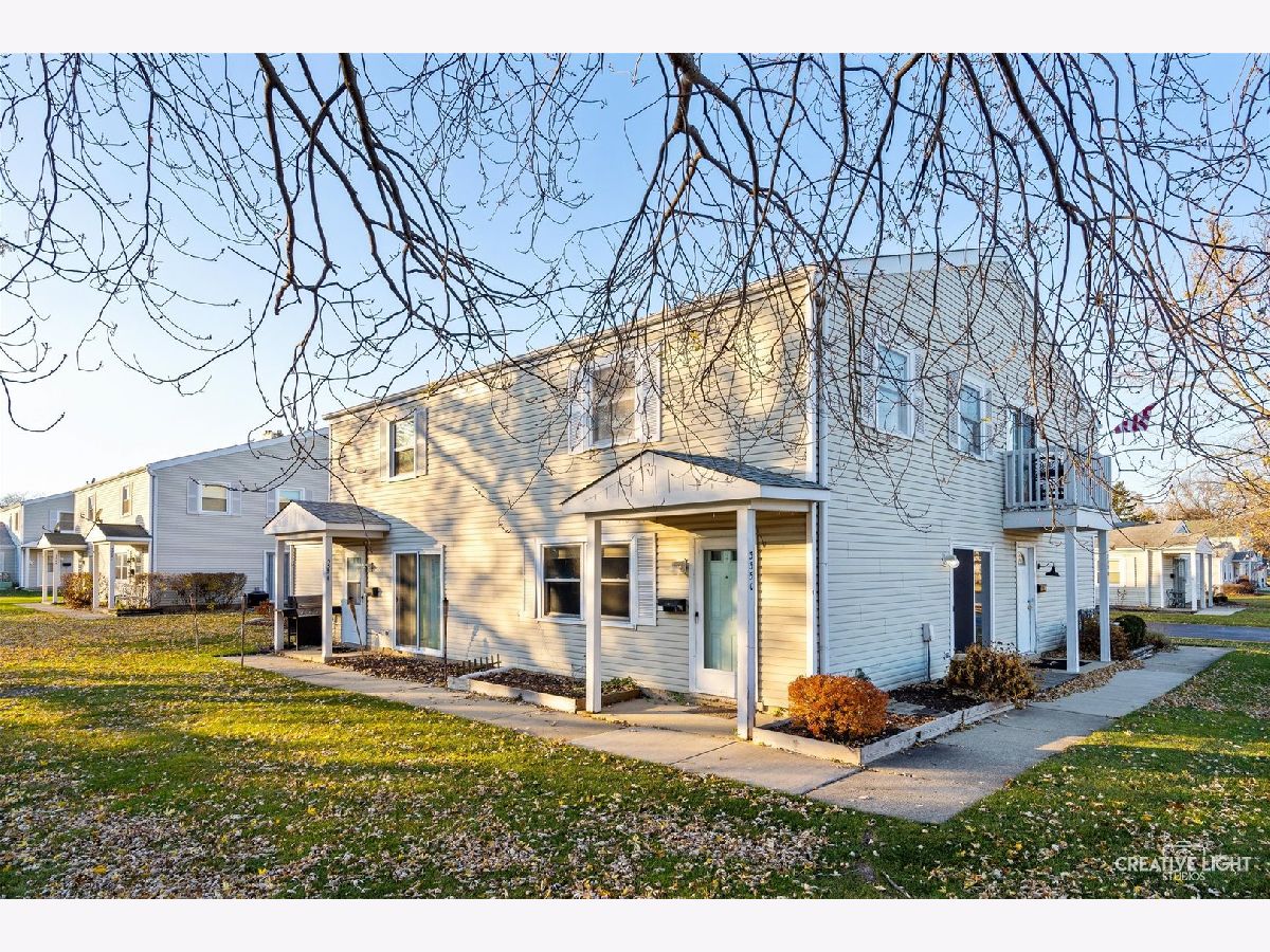 Homes & Condos & Townhomes Sold Bartlett On The Green Bartlett Illinois, 335 Donna