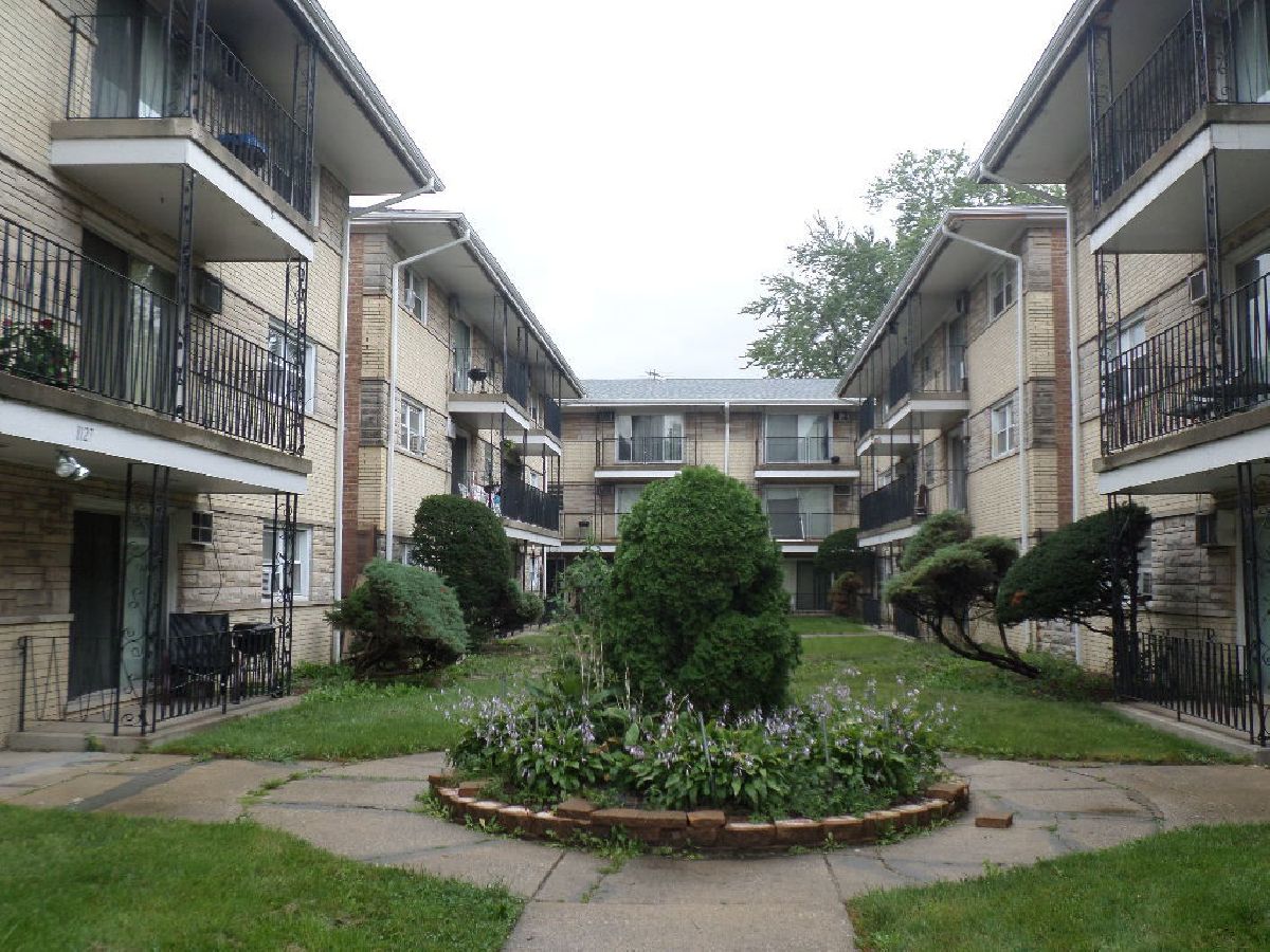  Rented Calumet Park Illinois, 1135 127th
