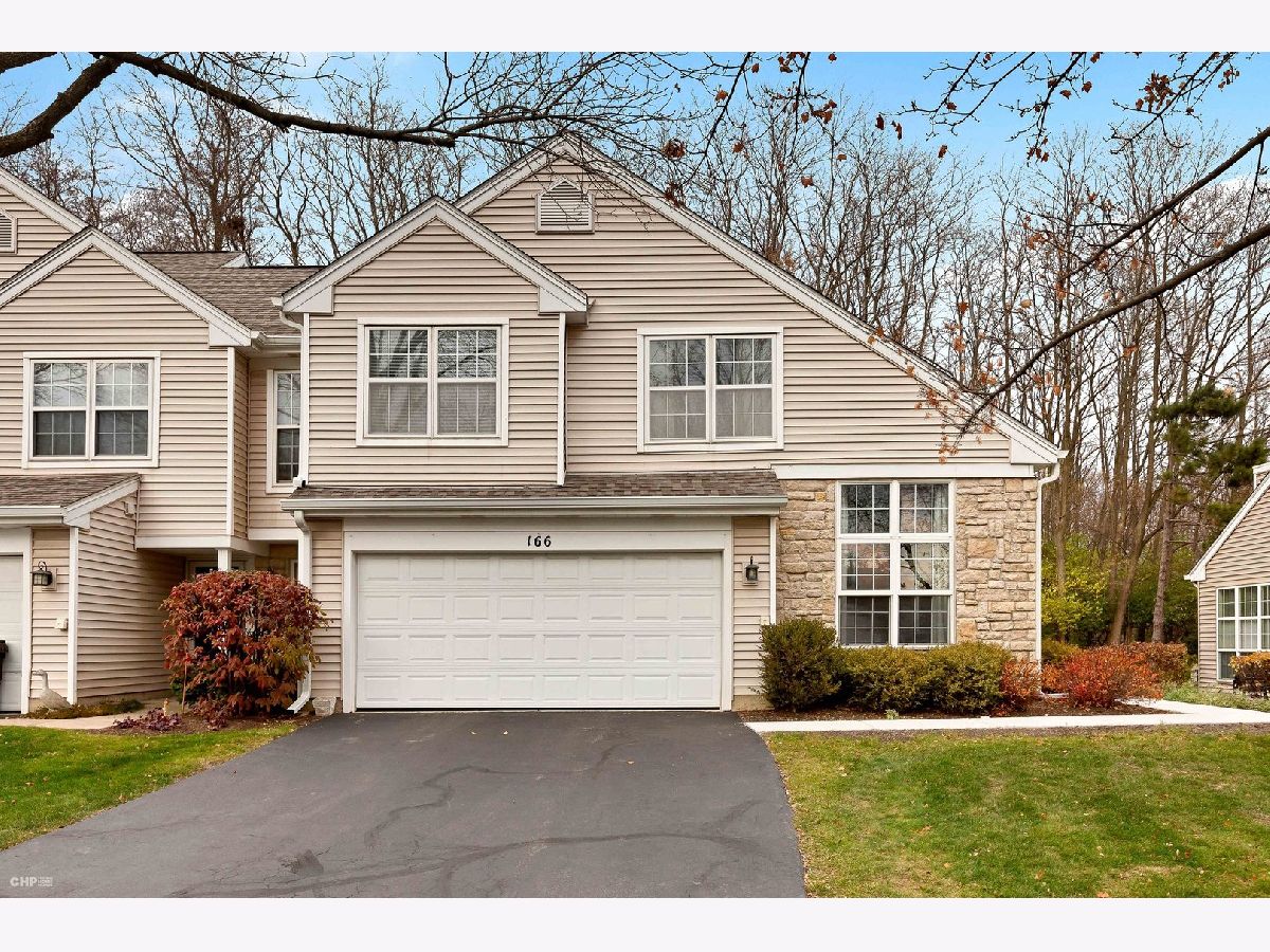 Townhomes Sold Library Hill Wauconda Illinois, 166 Parkview