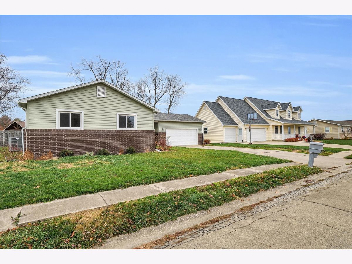  Sold Catlin Illinois, 105 Wayne