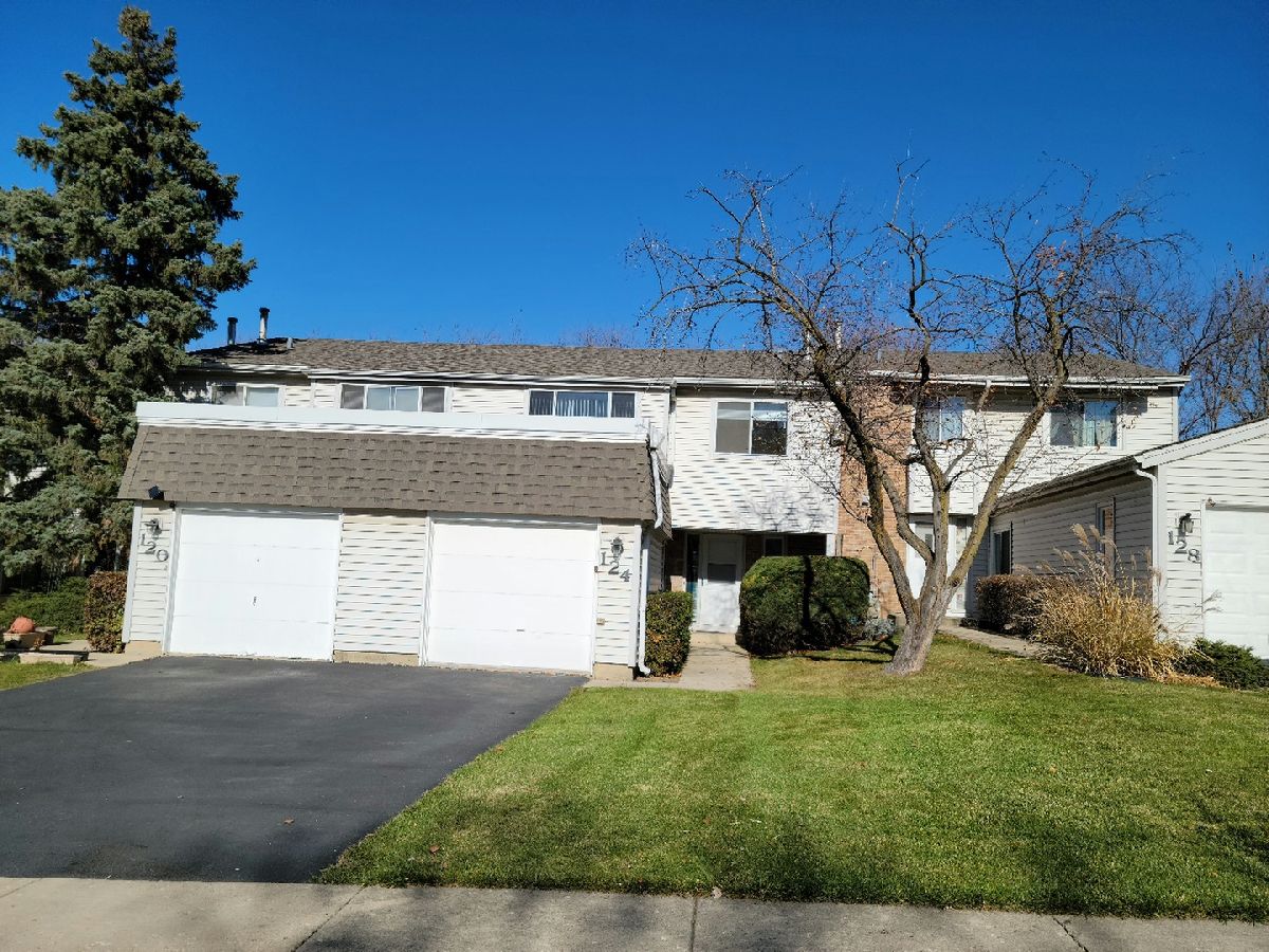 Townhomes Rented Winston Village Bolingbrook Illinois, 124 Pamela