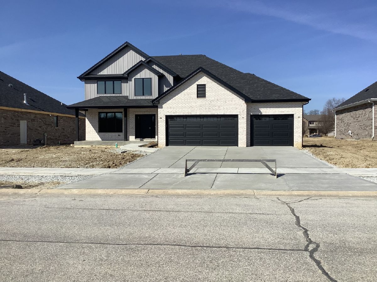  Sold Dyer Indiana, 215 Trillium