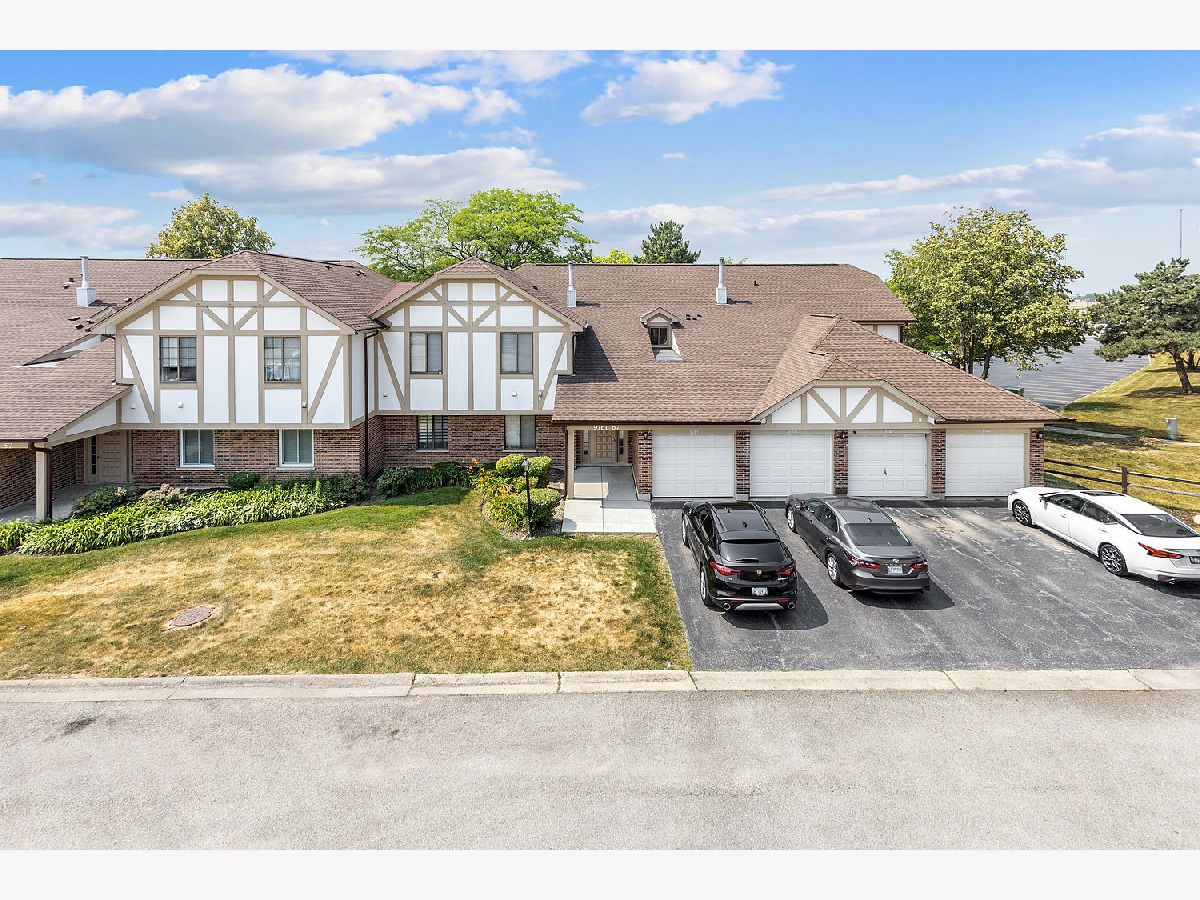 Condos & Townhomes Sold Somerset Orland Park Illinois, 9167 Sutton