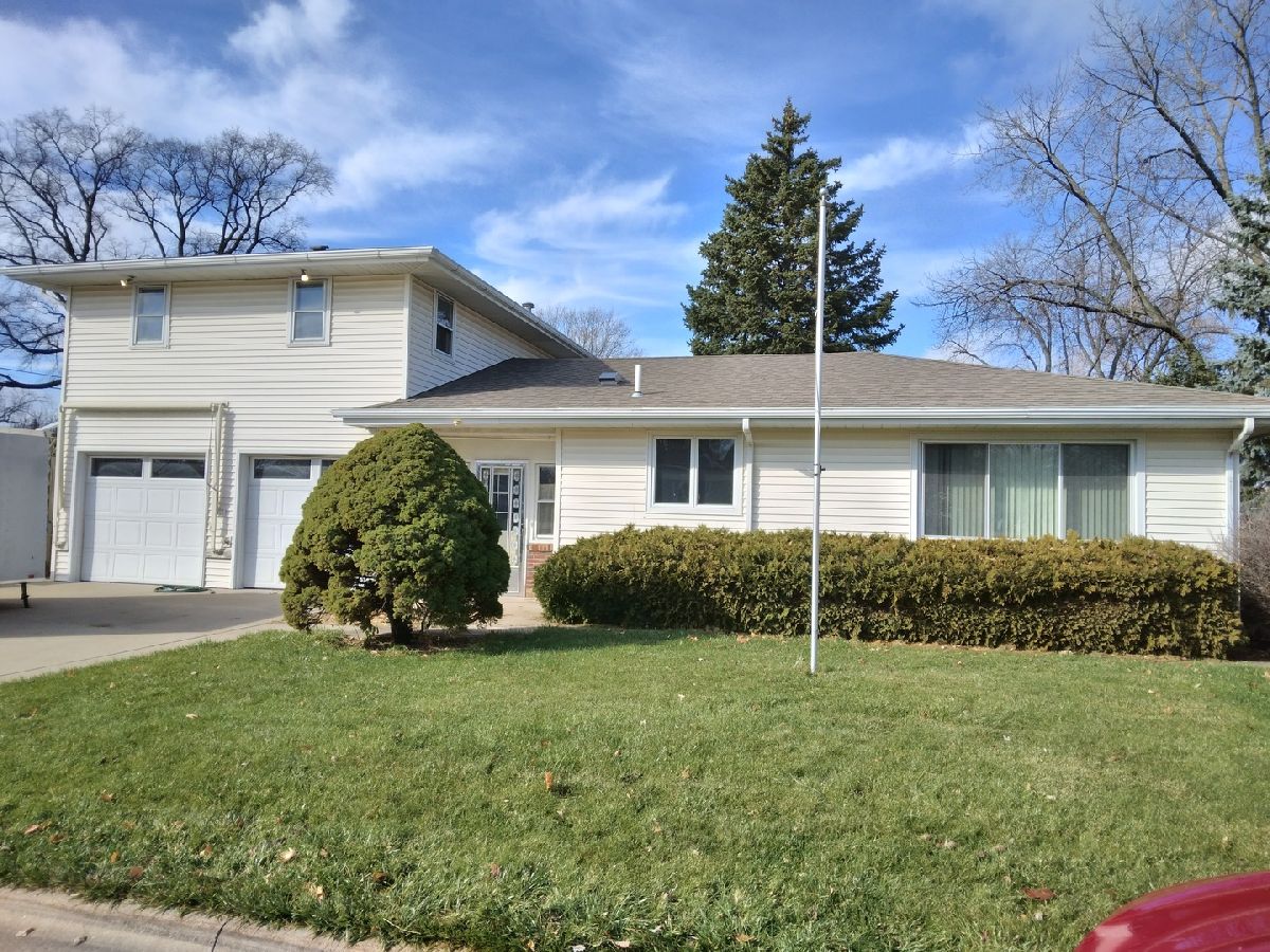 Homes Sold Richland Crest Hill Illinois, 2201 Root