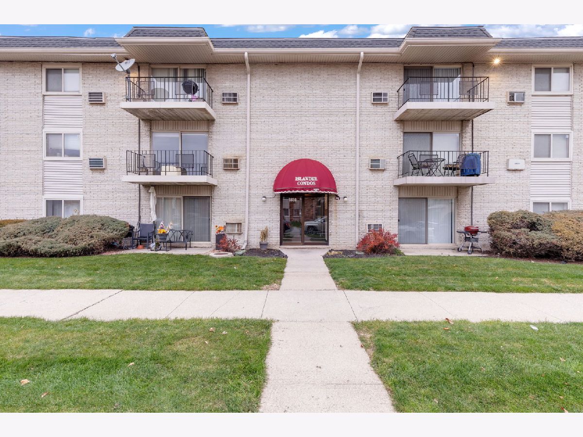 Condominiums Sold Islander Condos Blue Island Illinois, 1850 Canal