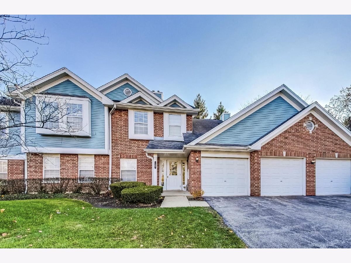 Condominiums Sold Arlington Trails Arlington Heights Illinois, 1607 Hawkes