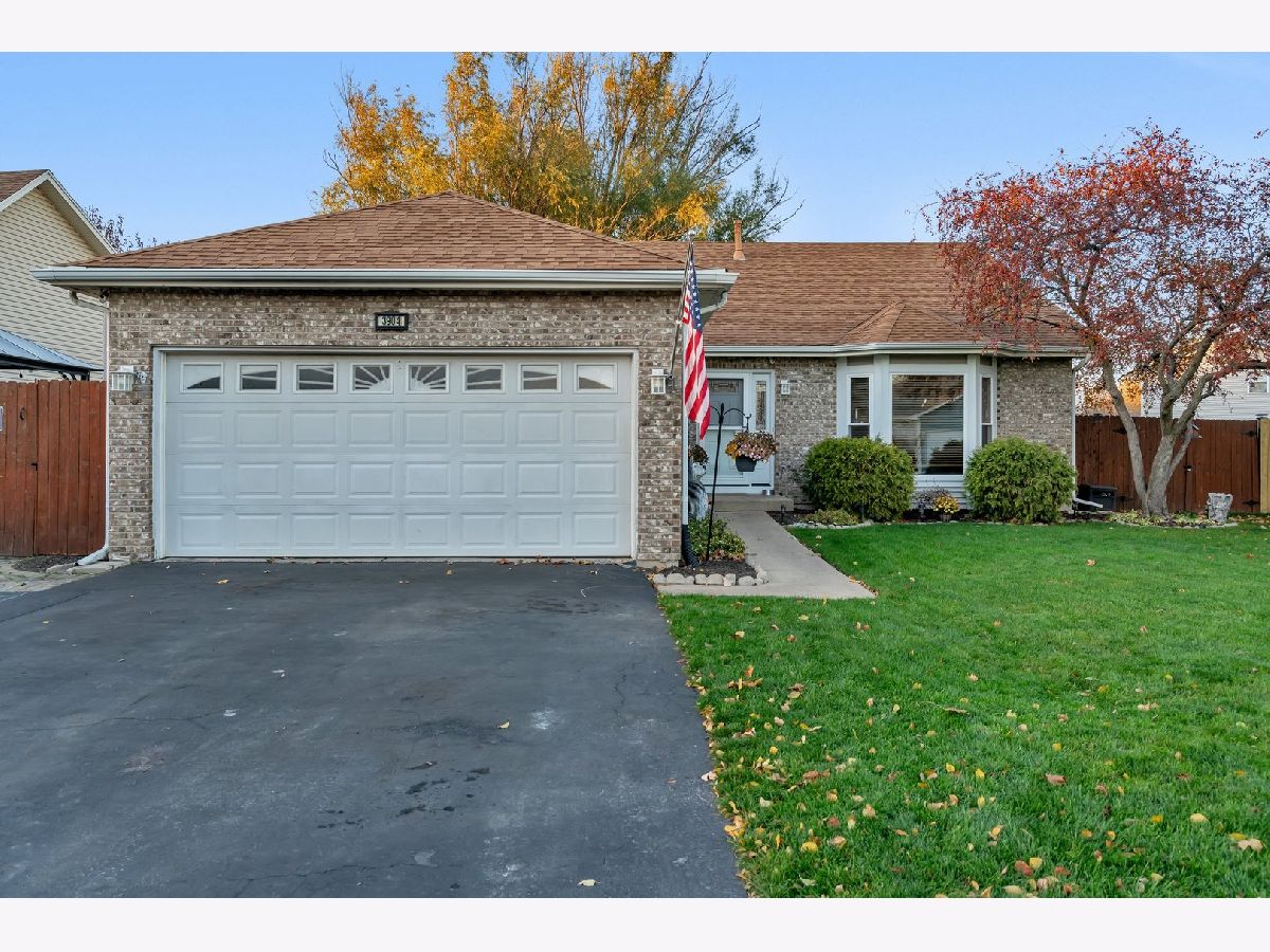 Homes & Townhomes Sold Grand Prairie Joliet Illinois, 3904 Hennepin