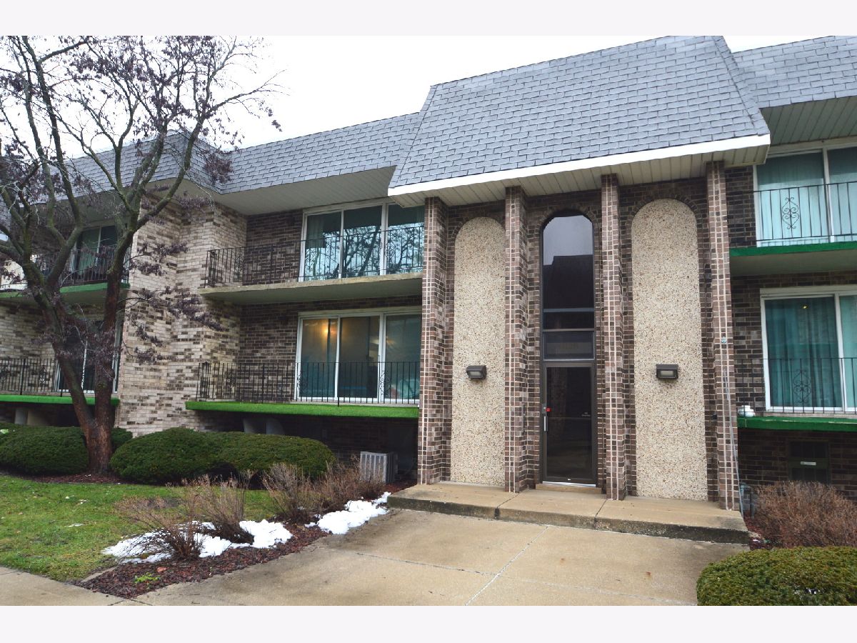 Condominiums & Homes Sold Crawford Estates Oak Lawn Illinois, 9126 Pulaski