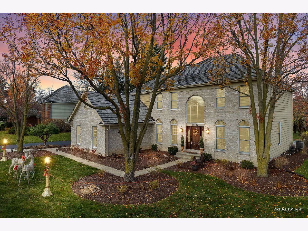 Homes Sold Mill Creek Crossing Gurnee Illinois, 18139 Pond Ridge