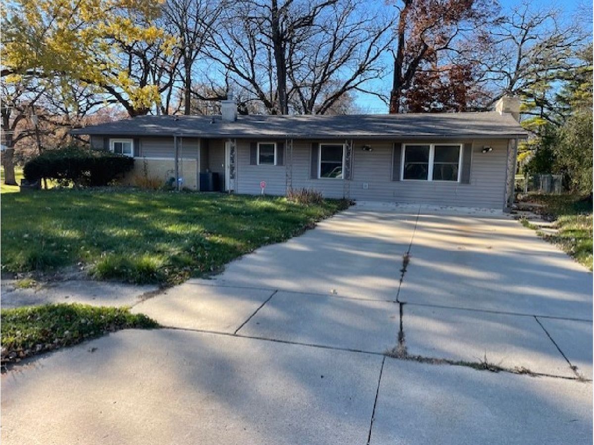 Rented Rockford Illinois, 2107 Lucille