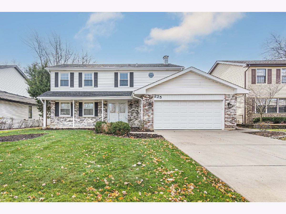 Homes Sold Kingsport Village Schaumburg Illinois, 225 Kingsport