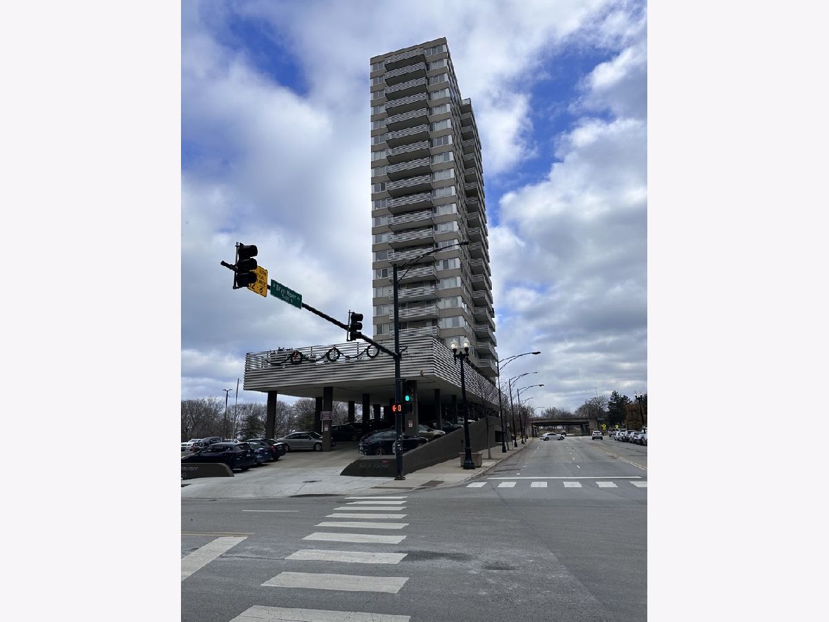 Condominiums Sold Statesman Chicago Illinois, 5601 Sheridan