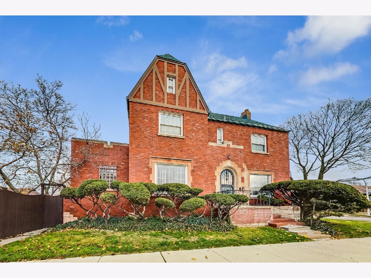 Homes & Condos & Townhomes Sold Southshore Chicago Illinois, 7356 Bennett