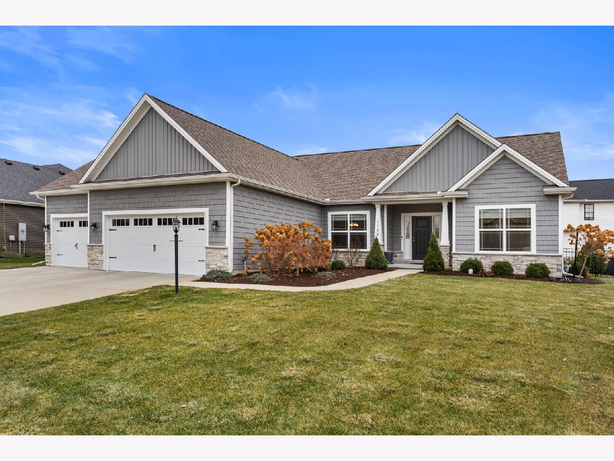 Homes Sold Trails At Abbey Fields Champaign Illinois, 1108 English Oak