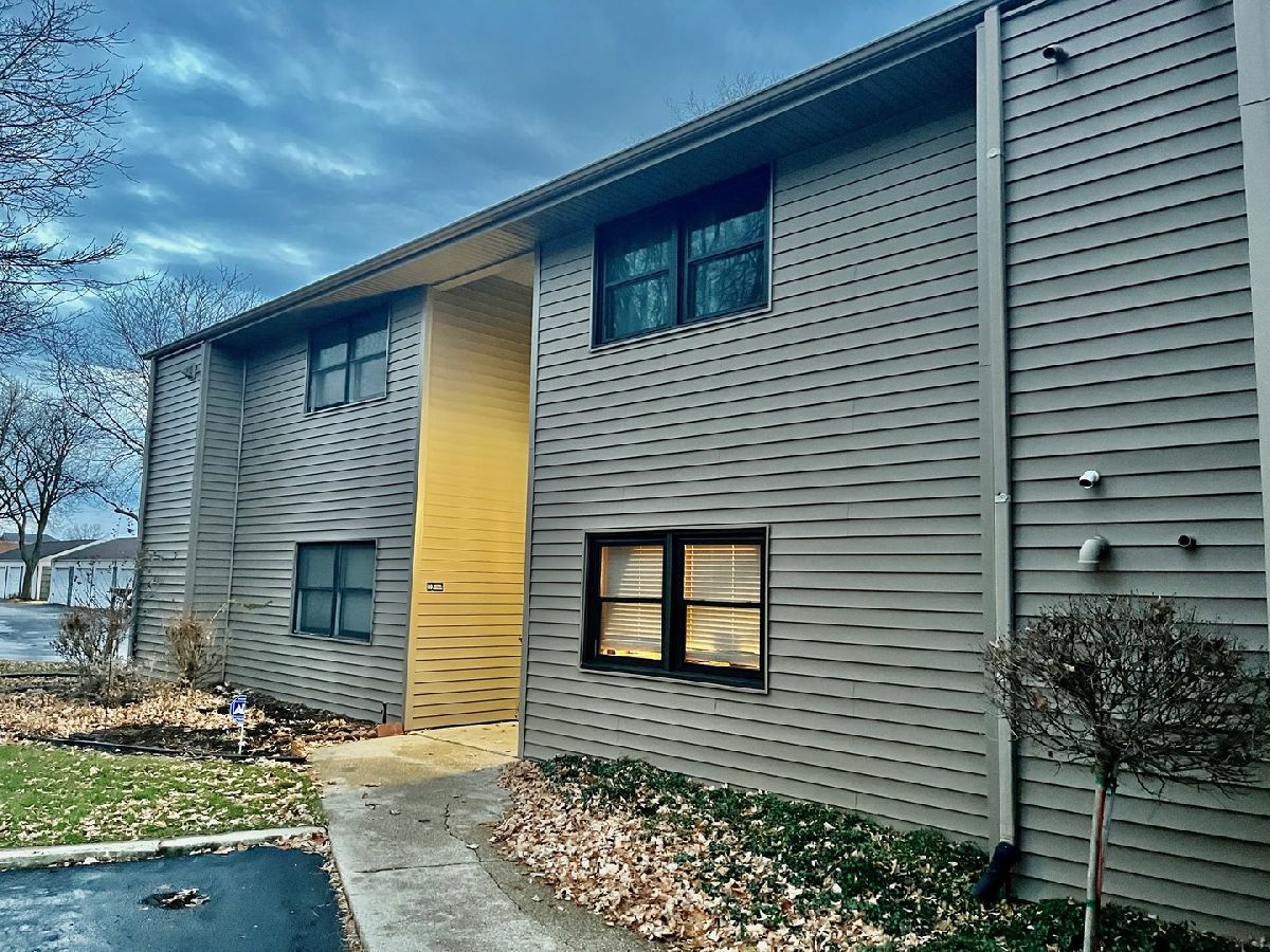 Rented Rockford Illinois, 2762 Atherton