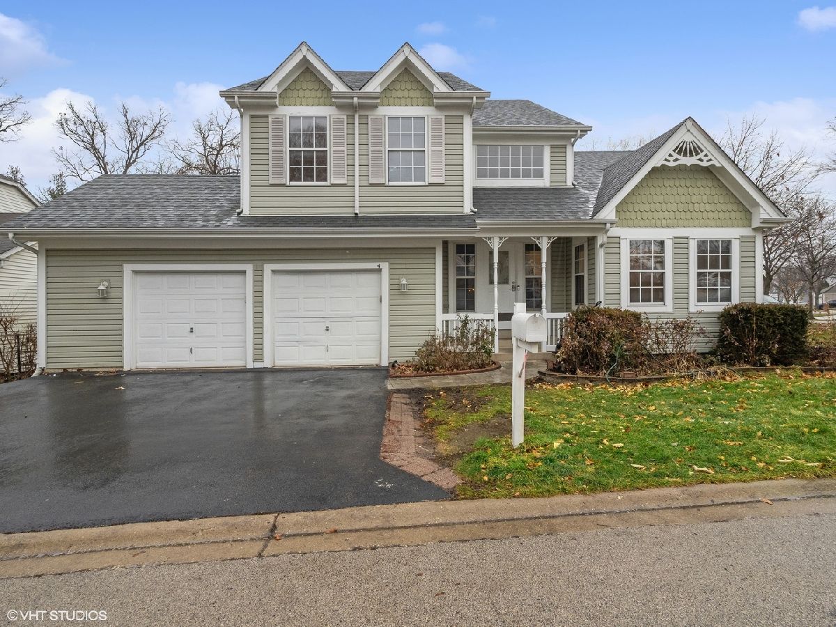 Homes Sold Cross Creek Streamwood Illinois, 4 Foxglove