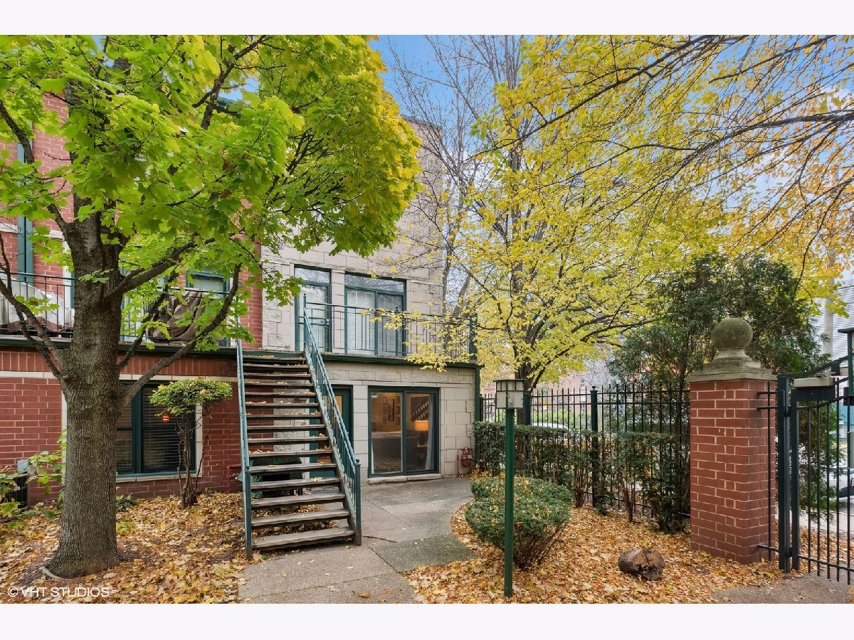 Townhomes & Condos Sold Dearborn Village Chicago Illinois, 1812 State