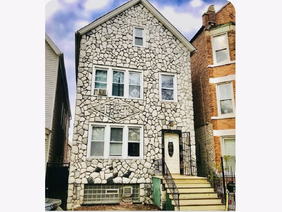 Homes & Condos & Townhomes Sold Back Of The Yards Chicago Illinois, 4844 Paulina