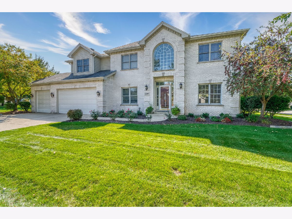 Homes Sold River Ridge Plainfield Illinois, 23355 Allen Robert