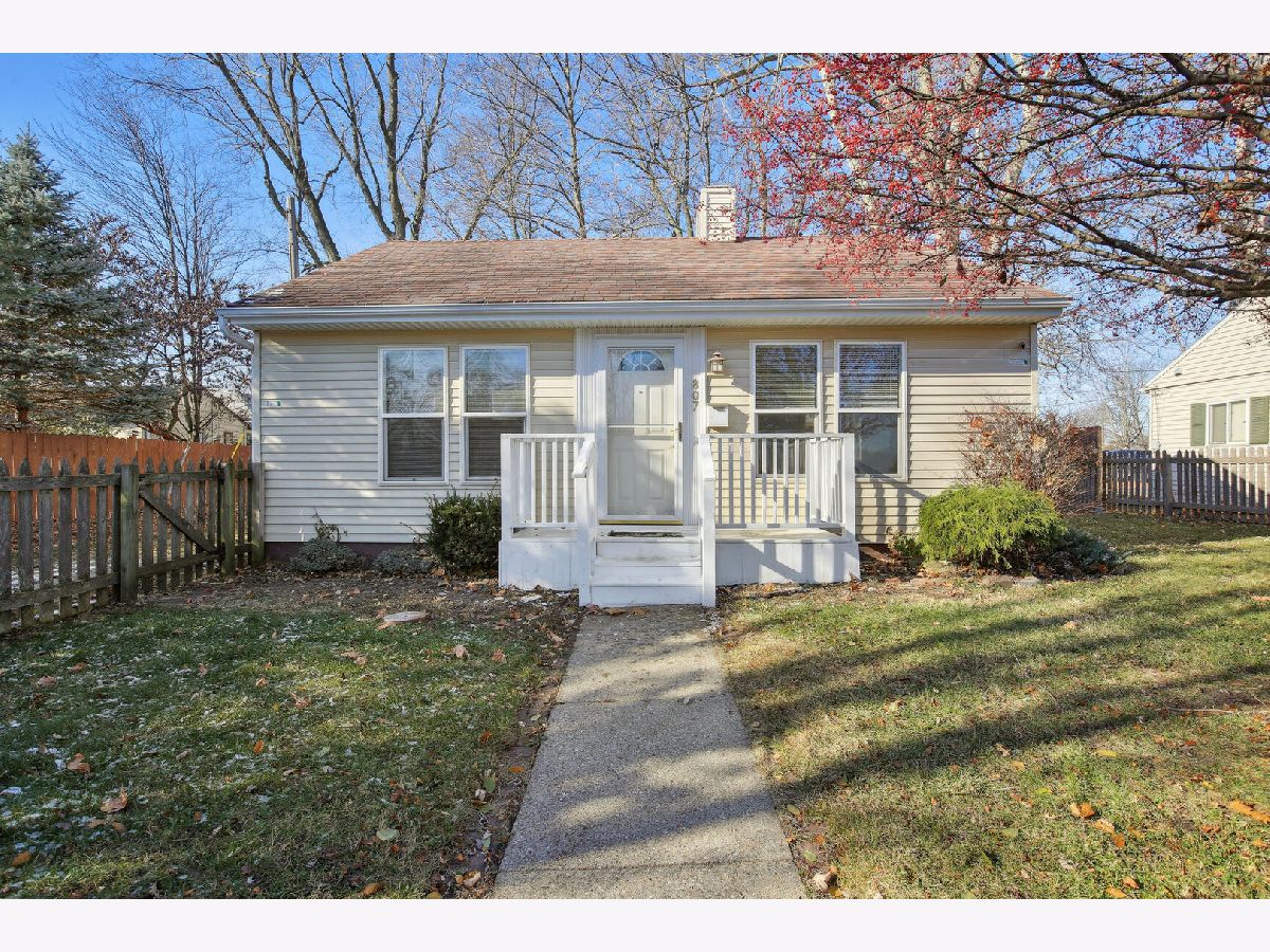 Homes Sold Harvard Place Champaign Illinois, 807 Harris
