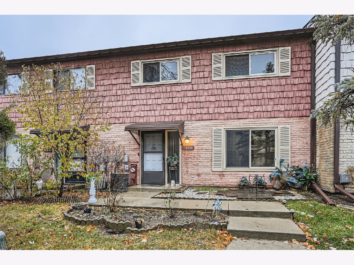 Townhomes Sold Tahoe Village Wheeling Illinois, 540 Lodge