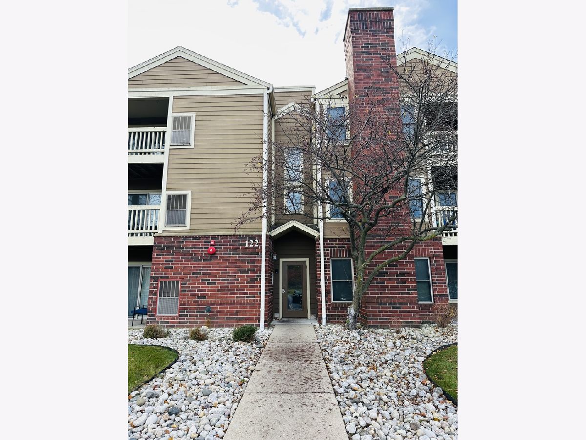 Condominiums Rented Park Bloomingdale Bloomingdale Illinois, 122 Glengarry