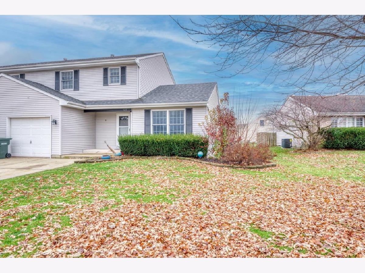 Townhomes & Homes Sold Quail Run Coal City Illinois, 585 Dove