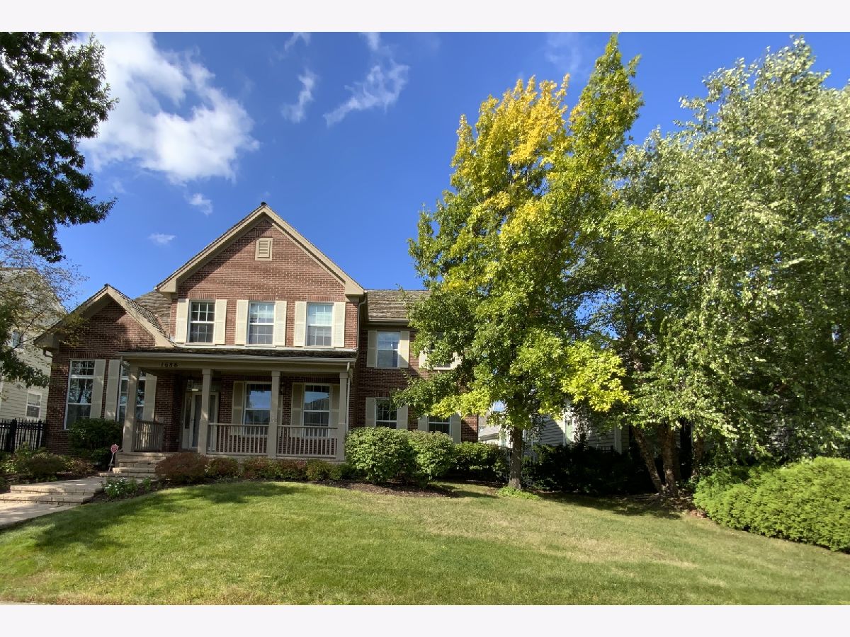 Homes & Townhomes & Condos Rented The Glen Glenview Illinois, 1686 Constitution