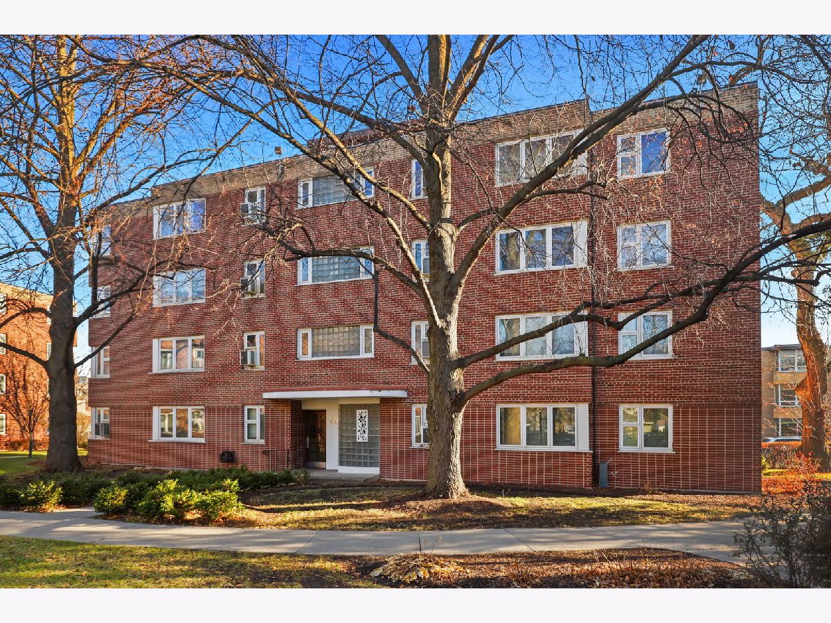 Condominiums Sold River Forest Garden River Forest Illinois, 7200 Oak