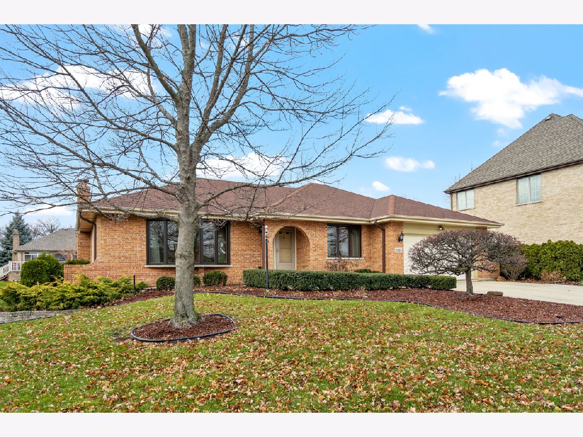 Homes Sold Tara Hill Darien Illinois, 8928 Middleton