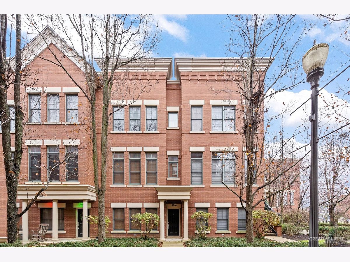 Townhomes Rented River Park Place Elgin Illinois, 162 Festival