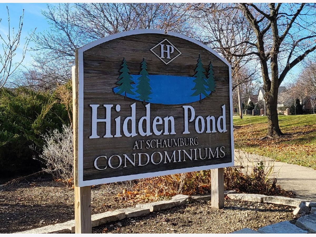 Condominiums Rented Hidden Ponds Schaumburg Illinois