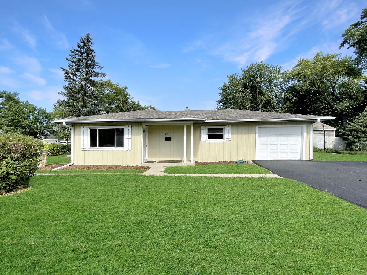 Homes Sold Leonard Heights Crystal Lake Illinois, 251 Hickory