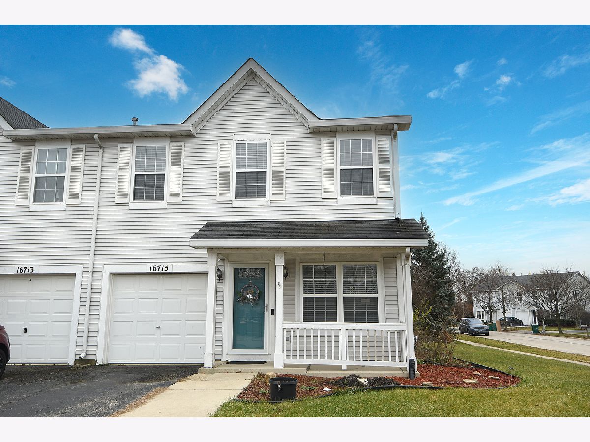 Townhomes & Condos & Homes Sold Broken Arrow Lockport Illinois, 16715 Natoma