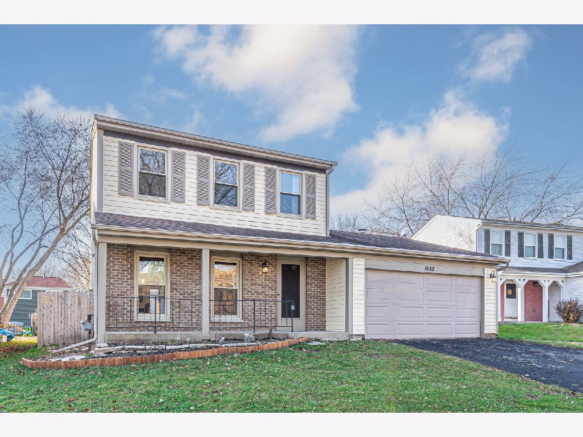 Homes Sold Hunters Run Aurora Illinois, 1682 Trafalgar