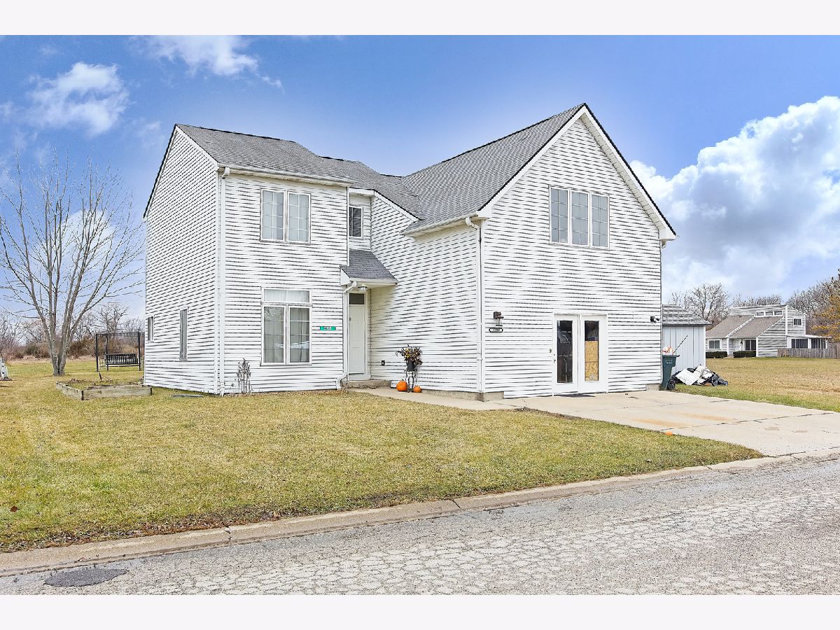 Homes Sold Brighton Ponds Zion Illinois, 3700 Willow Crest