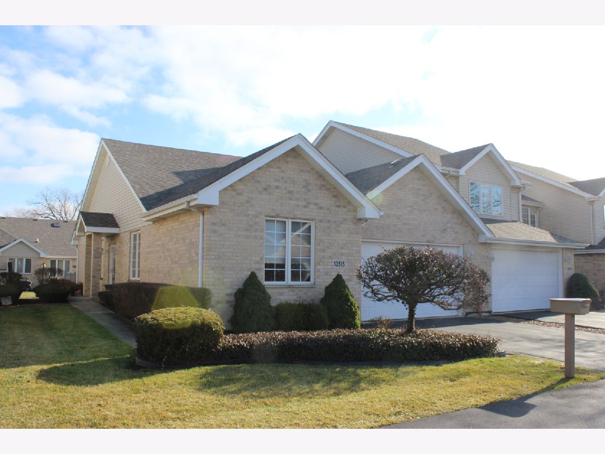 Townhomes & Condos Sold Crystal Crest Crestwood Illinois, 13515 Latrobe
