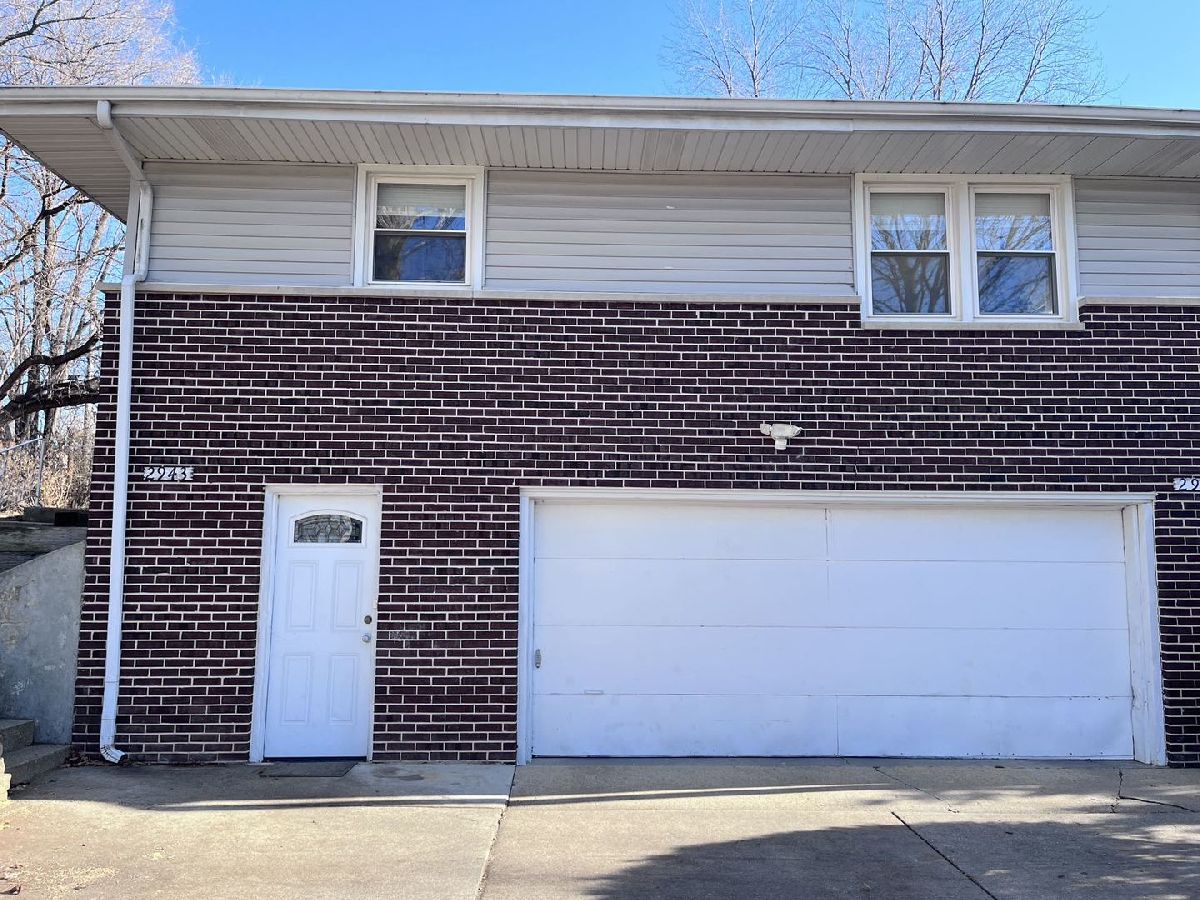 Rented Rockford Illinois, 2943 La Salle