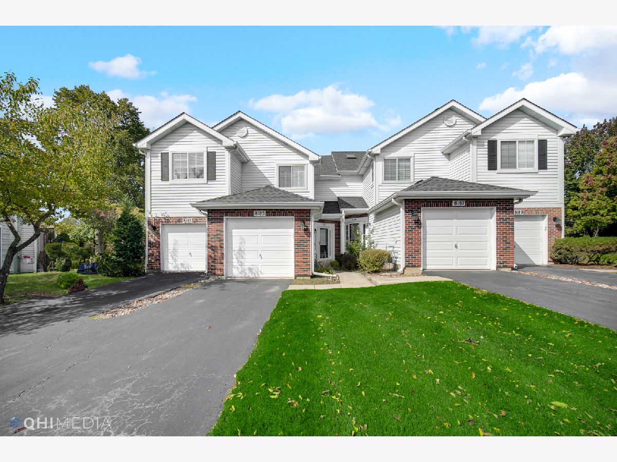 Townhomes & Condos Rented Reflections Darien Illinois, 8185 Ripple Ridge