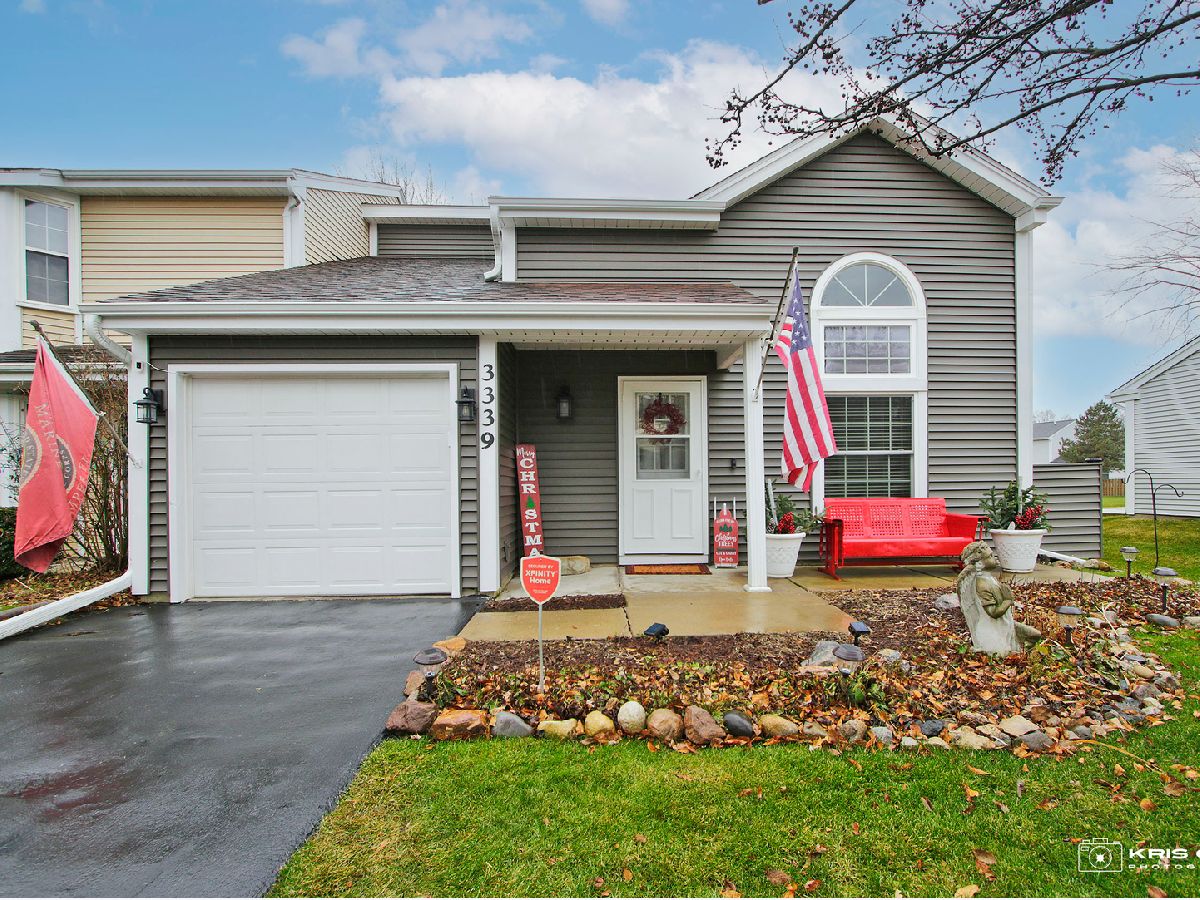 Townhomes & Homes Sold Southport Village Island Lake Illinois, 3339 Greenwich