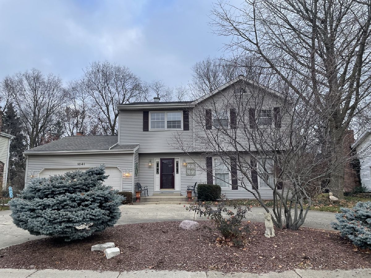 Homes Sold Carriage Crest Batavia Illinois, 1041 Shabbona