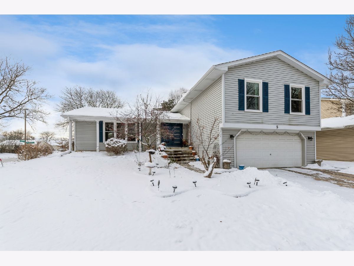 Homes Sold Highland Grove Buffalo Grove Illinois, 5 Somerset
