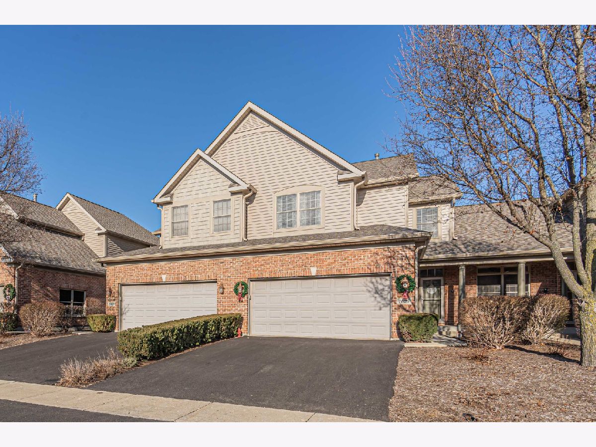 Homes & Townhomes Sold Woodland Ridge Antioch Illinois, 1025 Inverness