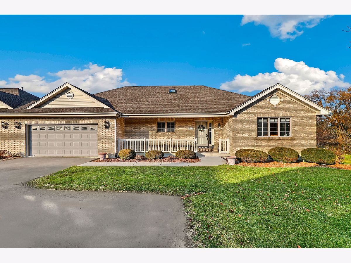 Condos & Townhomes & Homes Sold Southfield Knoll Beecher Illinois, 357 Woodward