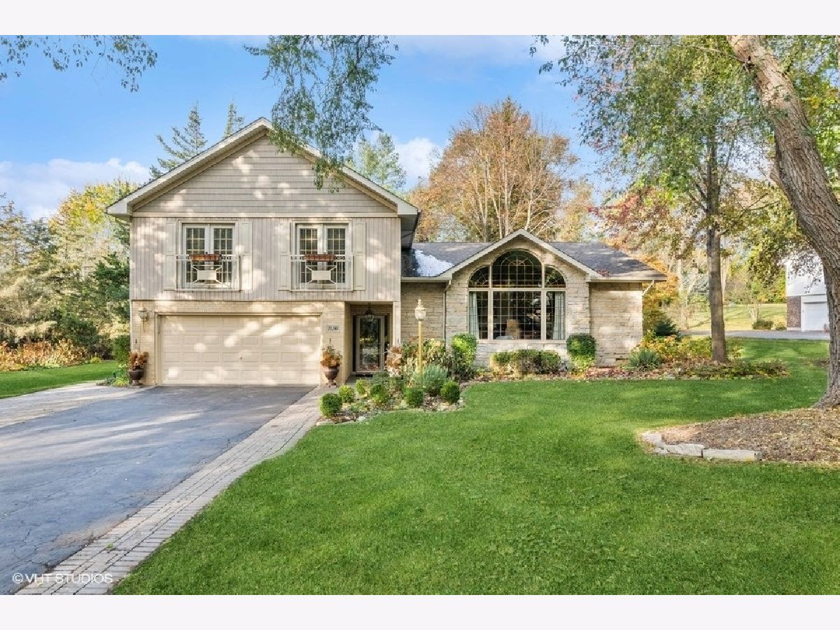 Homes Sold Fairhaven Barrington Illinois, 21188 Woodland
