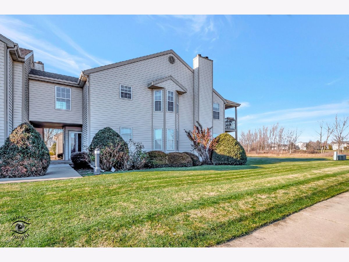 Condos & Townhomes Sold Northbrook Bourbonnais Illinois, 607 Huntington