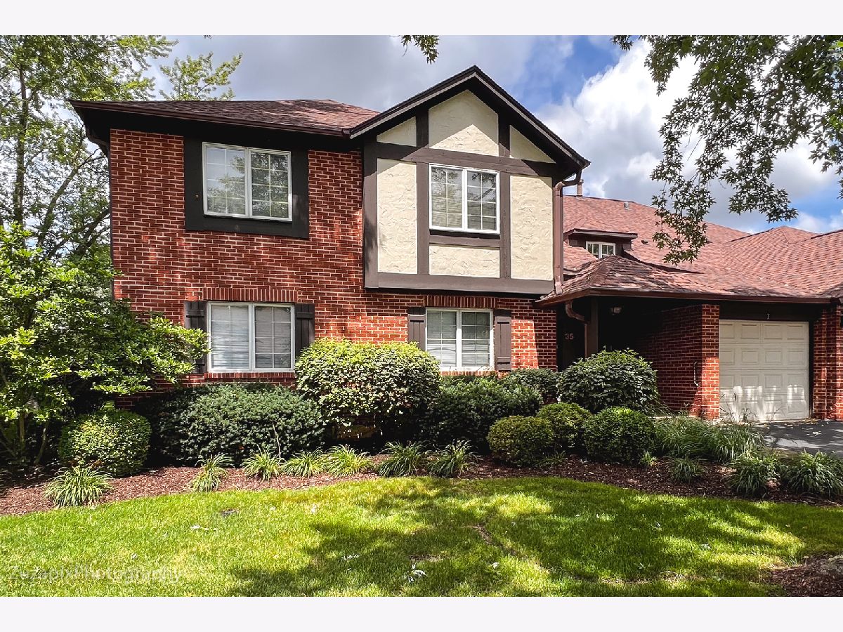 Condominiums & Homes Sold Indian Ridge Indian Head Park Illinois, 35 Shawnee