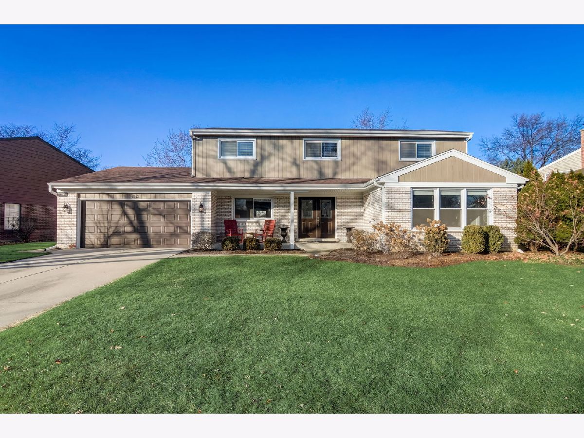 Homes Sold Huntington Northbrook Illinois, 3832 Charles