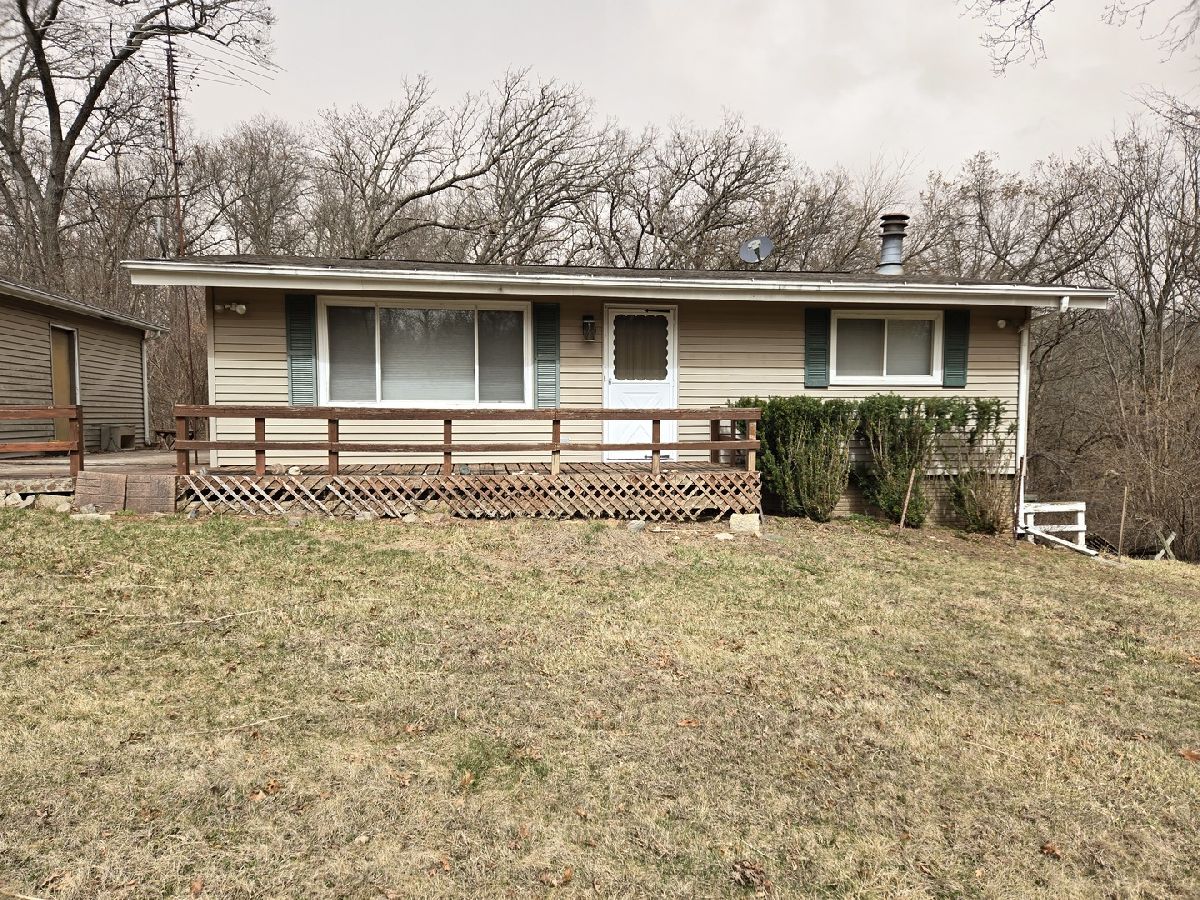 Homes For Sale Lake Thunderbird Putnam Illinois, 81 Indian Hills Drive