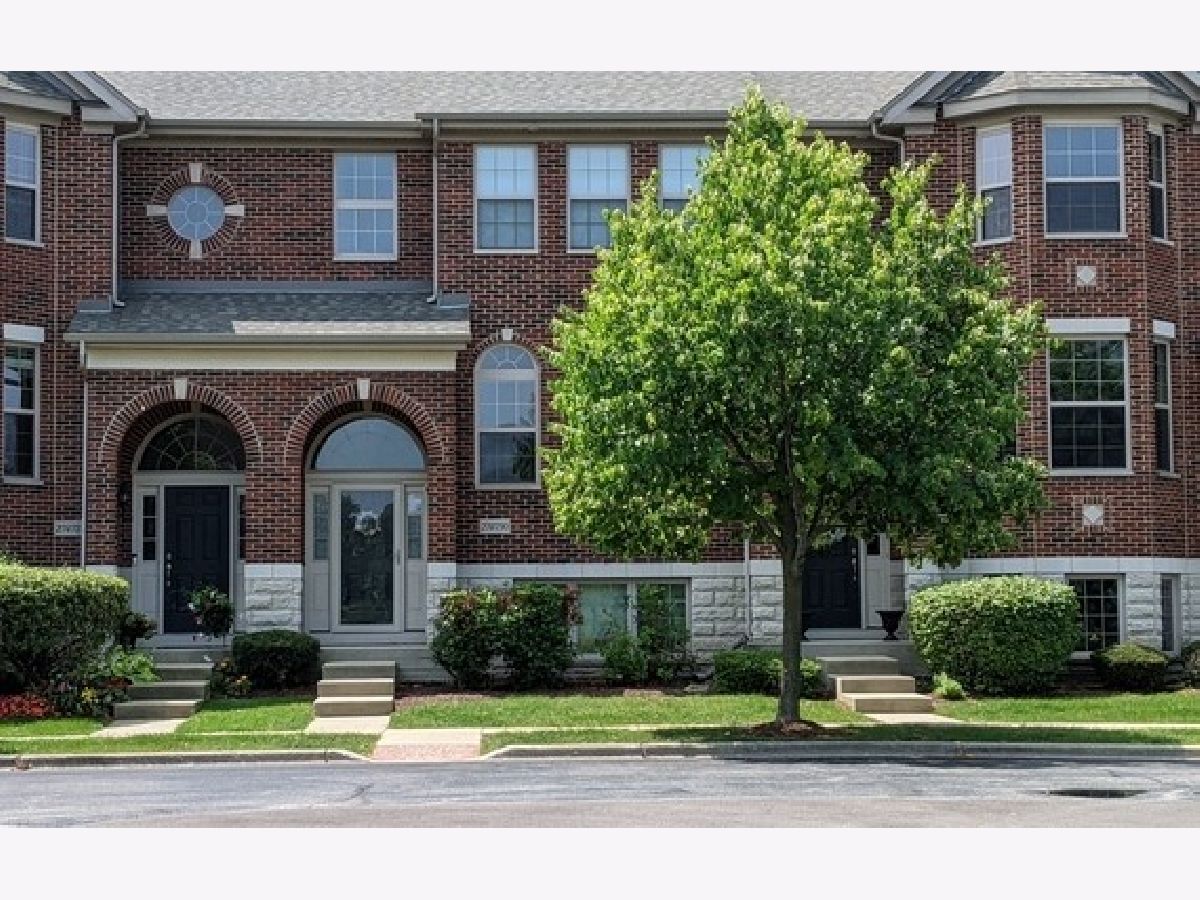 Townhomes Sold Shelburne Farms Winfield Illinois, 27W730 Hodges